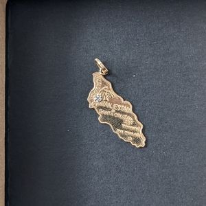 Gold Aruba with small diamon